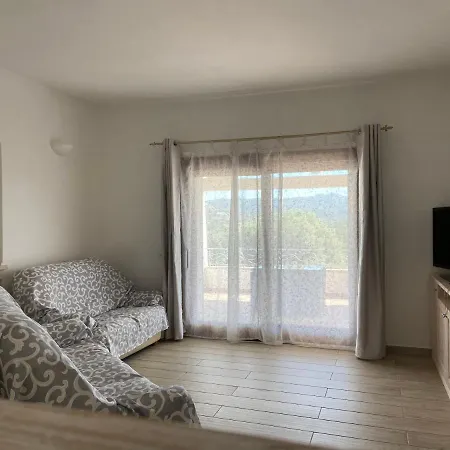 Casa Aurora Сasa de vacaciones San Pantaleo